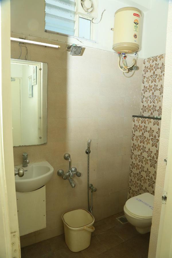 Royal Apollo Hotel Csennai Kültér fotó